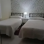 A Casa Da Ponte بيت للعطل