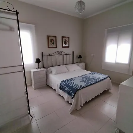 A Casa Da Ponte
